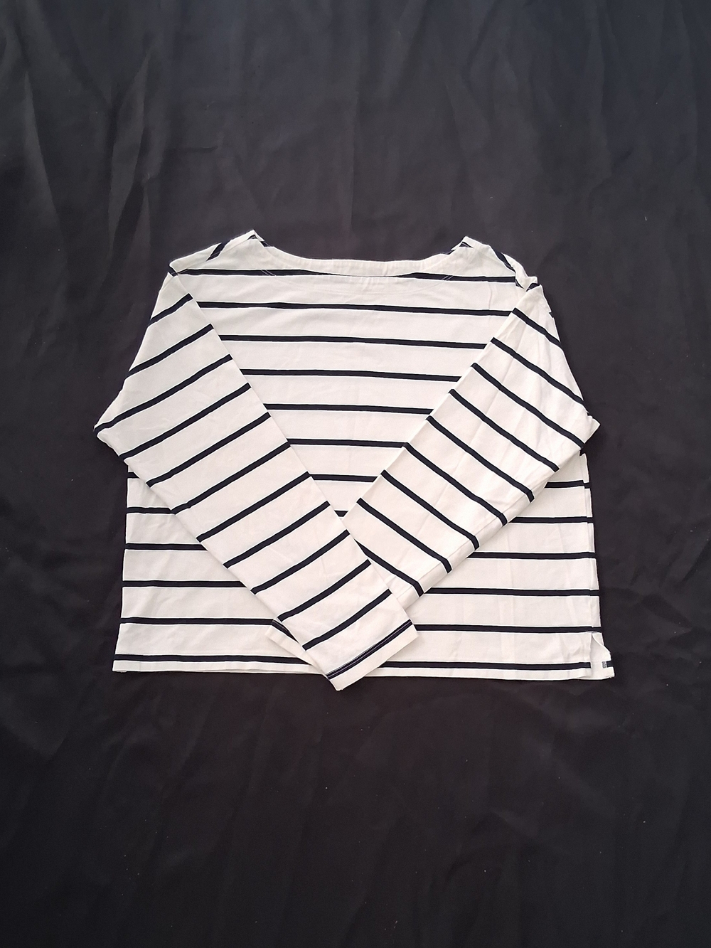 Old Navy White Long-Sleeve Top with Black Stripes